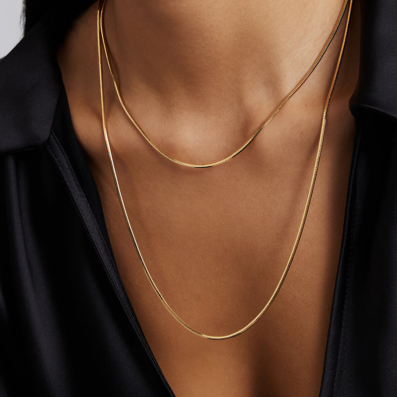 Whispers Chain Golden Necklace