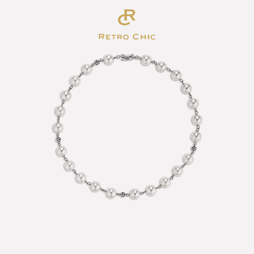 Leopard Shell Pearl Necklace - White