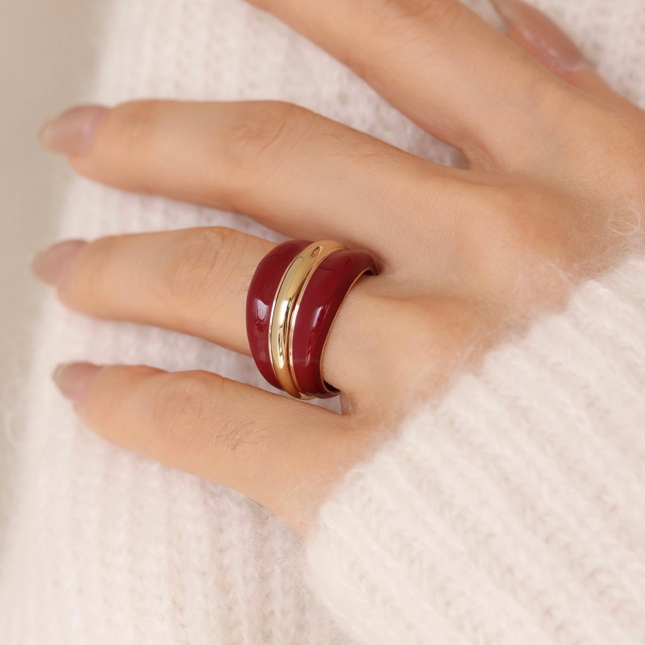 Ostuni Red Rings
